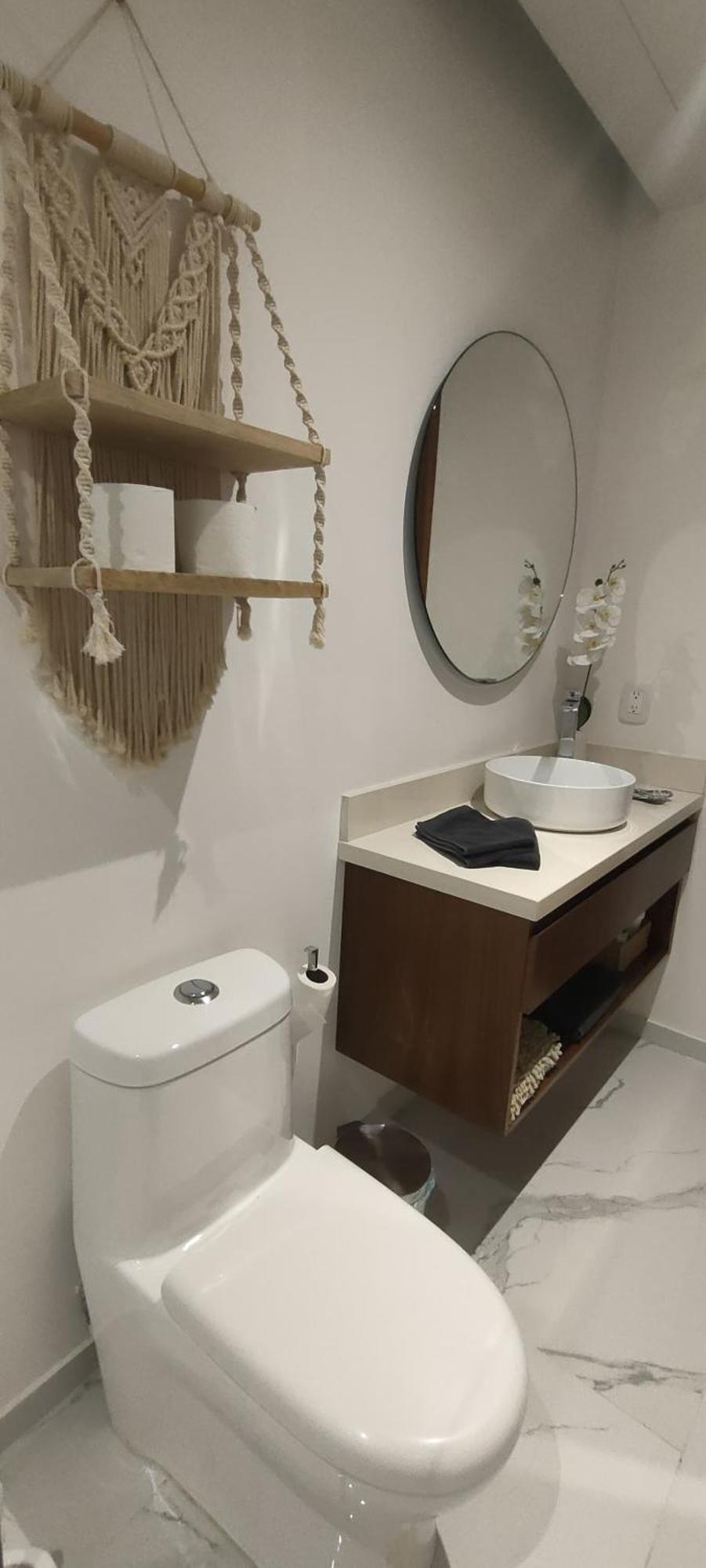 Apartment Grand Avec Patio Prive *
